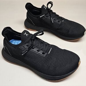 Flux Adapt Runner Black Gum Mens Size 9.5 Womens Size 11 Running Athletic Shoes